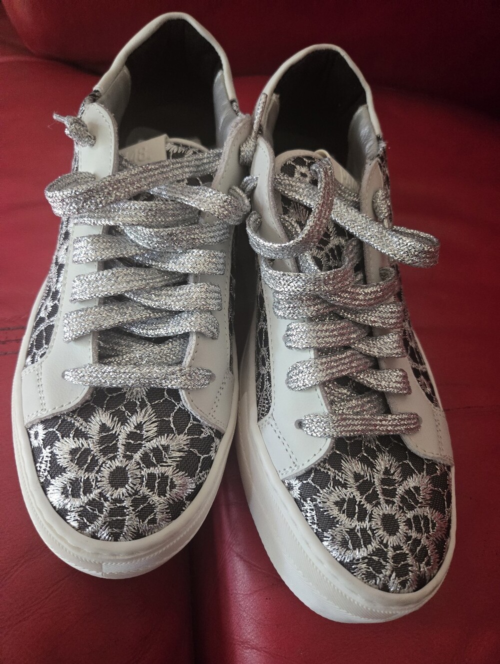 P448 White Sneakers with Silver Lace-Pattern Accents - Picture 3 of 5